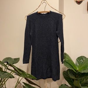 Abercrombie & Fitch Fitted Sweater Dress